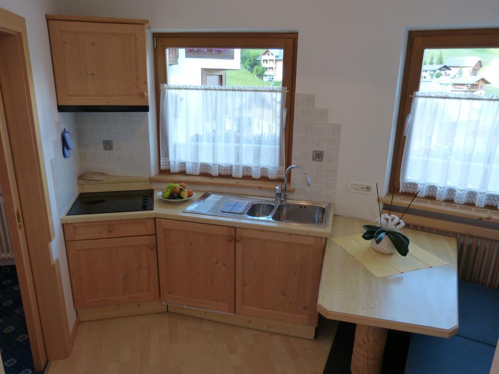 Garni La Dorada Aparthotel Colfosco Rum bild